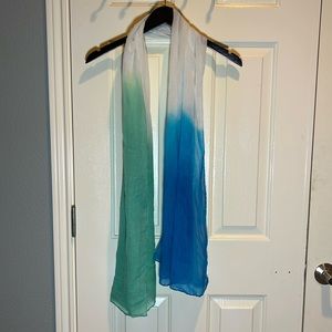 Ombré scarf